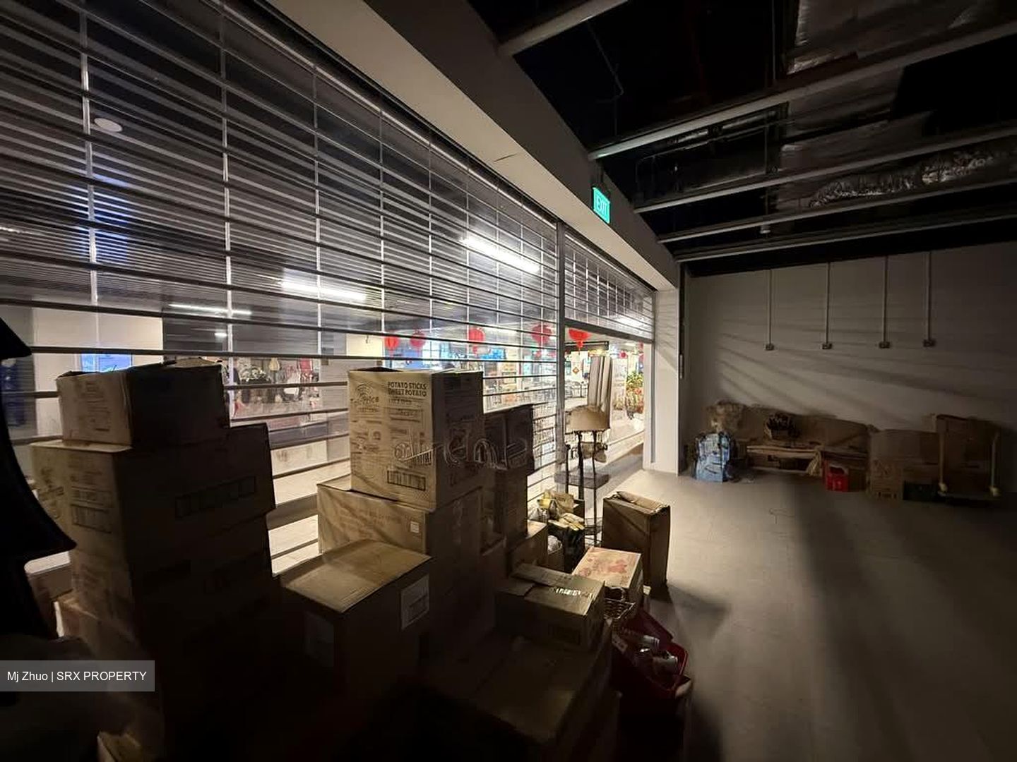 Club Street (D1), Retail #539947701